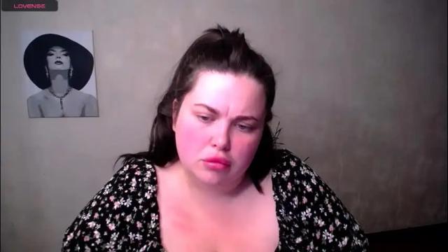 Image 4 of sophia__olsen Stream on Chaturbate on 2 months ago