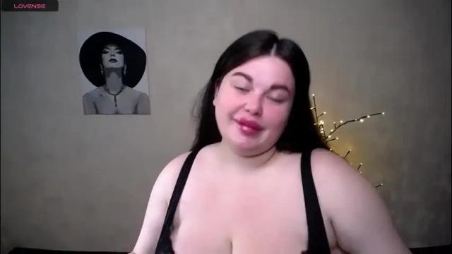 Image 11 of sophia__olsen Stream on Chaturbate on 1 month ago