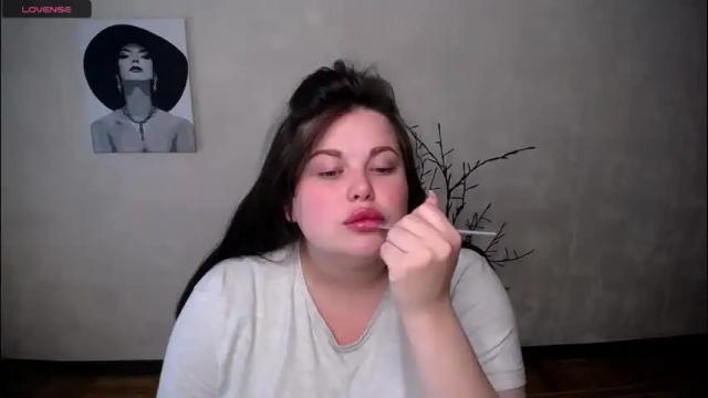 Image 4 of sophia__olsen Stream on Chaturbate on 1 month ago