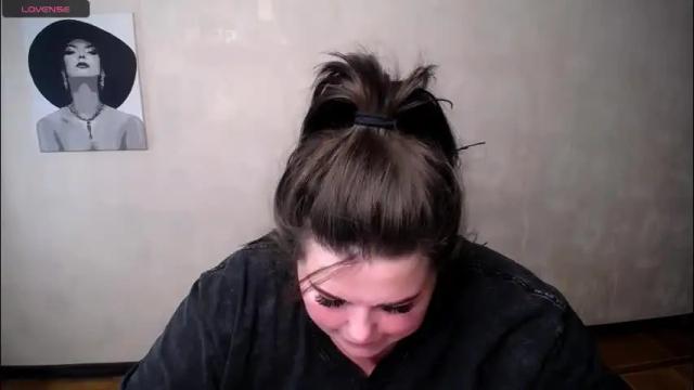 Image 2 of sophia__olsen Stream on Chaturbate on 1 month ago