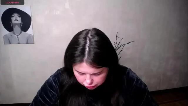 Image 2 of sophia__olsen Stream on Chaturbate on 1 month ago