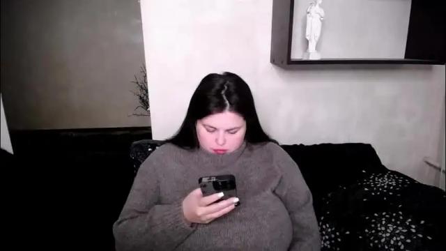 Image 12 of sophia__olsen Stream on Chaturbate on 9 days ago