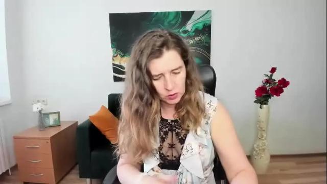 Image 2 of sophia_boone Stream on Chaturbate on 25 days ago