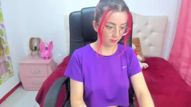 Image 3 of sophia_browm Stream on Chaturbate on 15 months ago