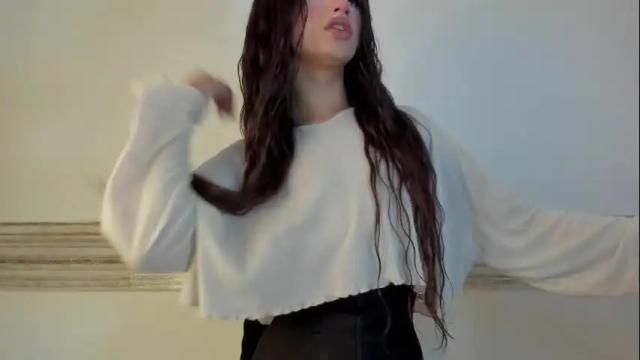 Image 3 of sophia_cambpell Stream on Chaturbate on 17 days ago