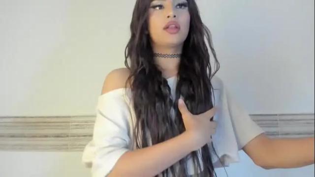 Image 4 of sophia_cambpell Stream on Chaturbate on 1 month ago