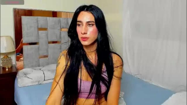 Image 10 of sophia_harry Stream on Chaturbate on 18 days ago
