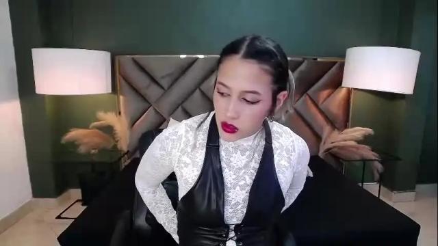 Thumbnail 1, sophia_loreenn's Stream at Chaturbate, 1 month ago