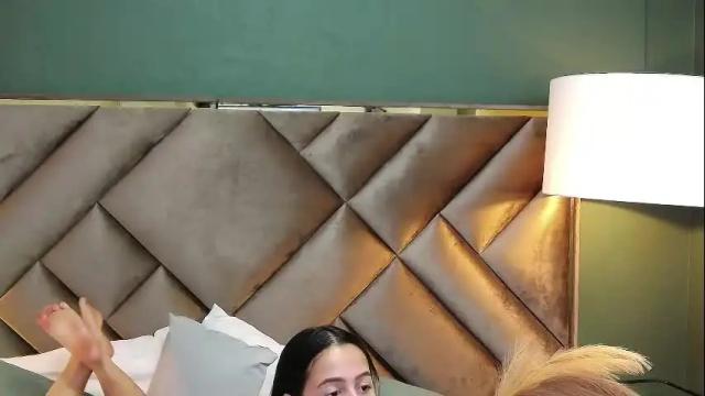 Thumbnail 1, sophia_loreenn's Stream at Chaturbate, 24 days ago