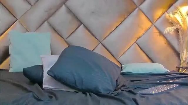 Thumbnail 1, sophia_loreenn's Stream at Chaturbate, 1 month ago