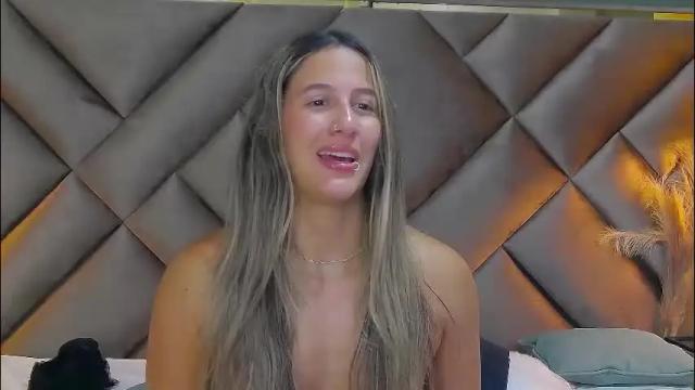 Thumbnail 1, sophia_loreenn's Stream at Chaturbate, 29 days ago