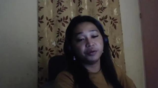 Image 3 of sophia_lovecum19 Stream on Chaturbate on 16 months ago