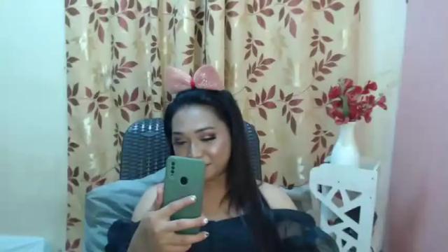 Image 7 of sophia_lovecum19 Stream on Chaturbate on 14 months ago