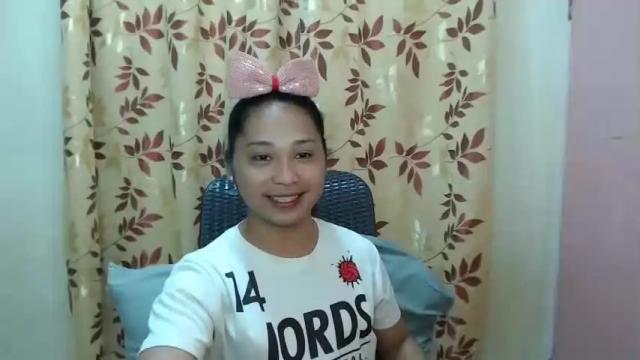 Image 3 of sophia_lovecum19 Stream on Chaturbate on 14 months ago
