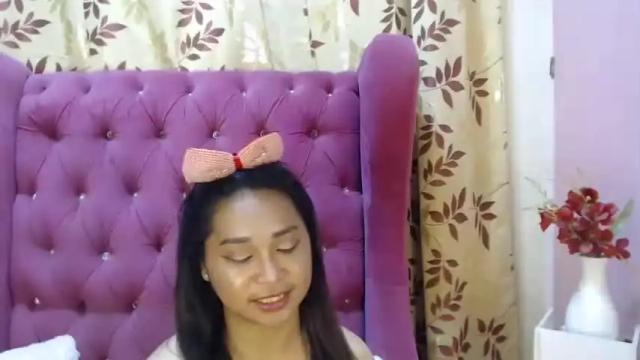 Image 11 of sophia_lovecum19 Stream on Chaturbate on 14 months ago