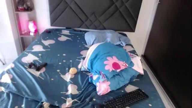Image 7 of sophiagomez1 Stream on Chaturbate on 15 days ago