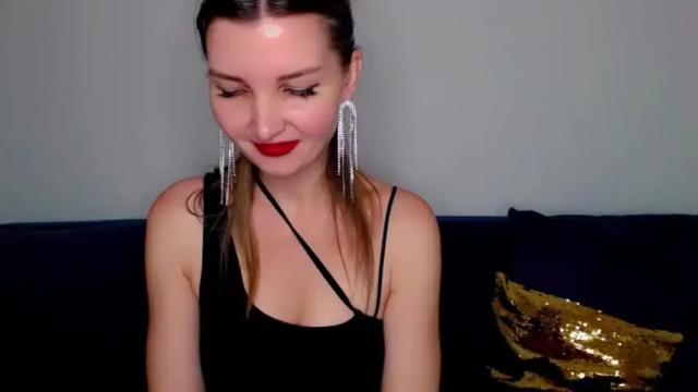 Image 4 of sophiakai Stream on Chaturbate on 19 months ago