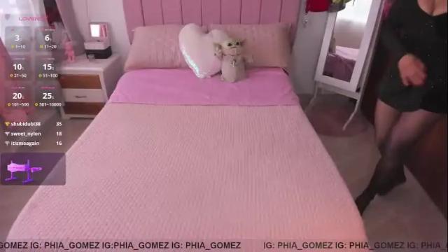Image 10 of sophiaparker_ Stream on Chaturbate on 1 month ago