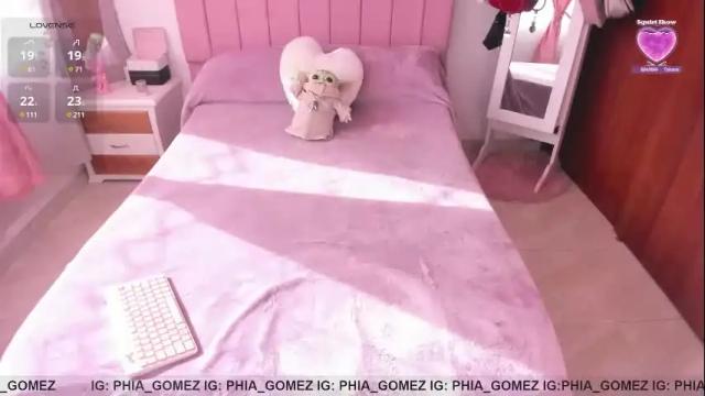 Image 2 of sophiaparker_ Stream on Chaturbate on 27 days ago