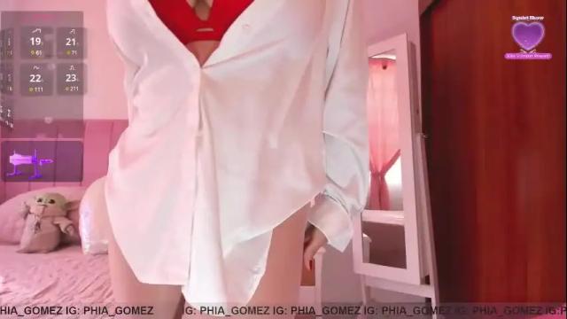 Image 12 of sophiaparker_ Stream on Chaturbate on 2 days ago