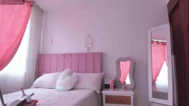 Image 12 of sophiaparker_ Stream on Chaturbate on 2 months ago