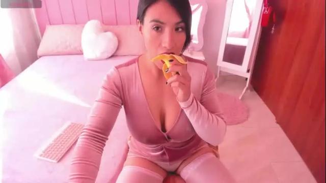Image 10 of sophiaparker_ Stream on Chaturbate on 1 month ago
