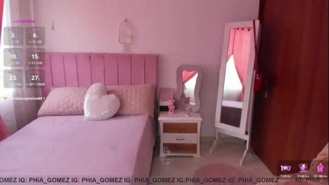 Image 10 of sophiaparker_ Stream on Chaturbate on 1 month ago