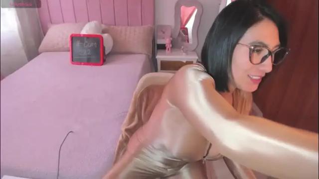 Image 7 of sophiaparker_ Stream on Chaturbate on 1 month ago