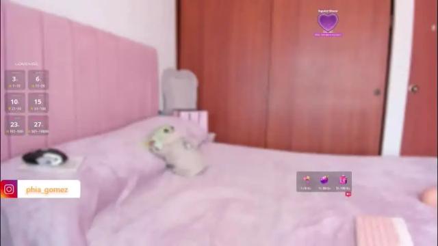 Image 3 of sophiaparker_ Stream on Chaturbate on 1 month ago