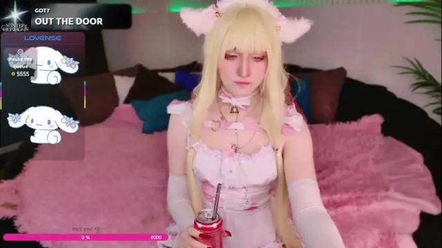 Image 2 of sophiasawami Stream on Chaturbate on 12 days ago
