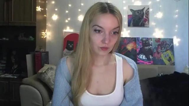 Image 3 of sophiasonata Stream on Chaturbate on 3 days ago