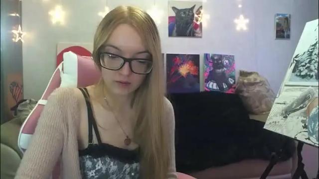 Image 12 of sophiasonata Stream on Chaturbate on 3 months ago