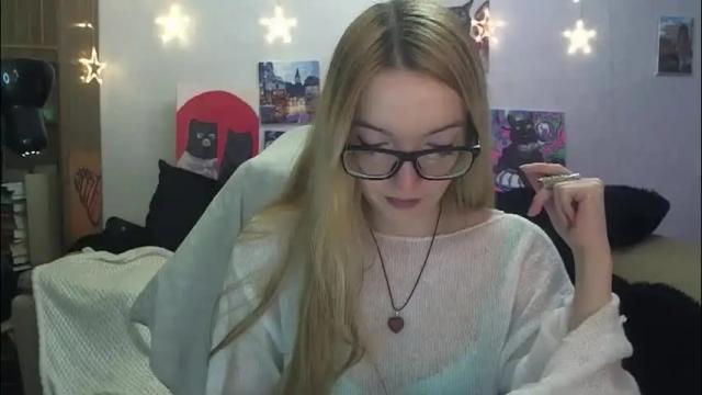 Image 12 of sophiasonata Stream on Chaturbate on 1 month ago
