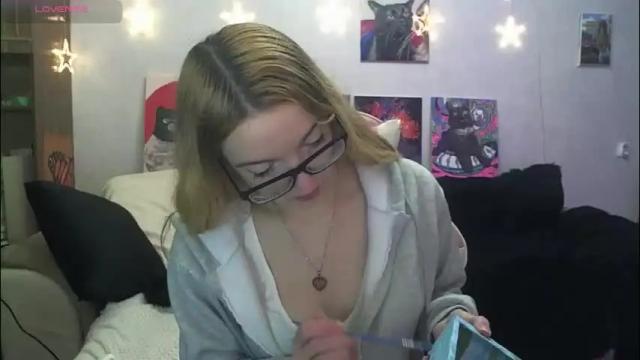 Image 3 of sophiasonata Stream on Chaturbate on 1 month ago
