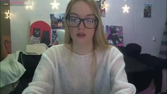 Image 2 of sophiasonata Stream on Chaturbate on 17 days ago