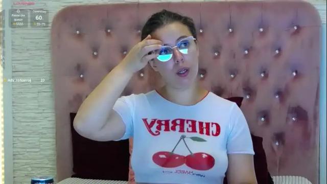 Image 3 of sophiastarr10 Stream on Chaturbate on 5 days ago