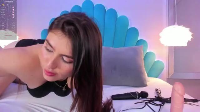 Image 2 of sophiax25 Stream on Chaturbate on 19 months ago