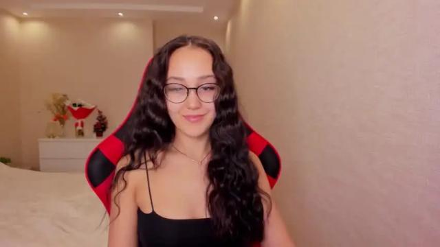 Image 10 of sophiconey2 Stream on Chaturbate on 17 months ago