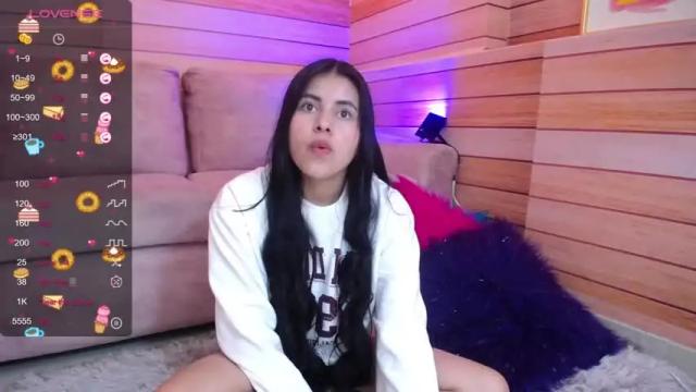 Image 2 of sophie_06_ Stream on Chaturbate on 25 months ago