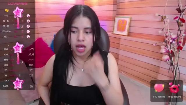 Thumbnail 1, sophie_06_'s Stream at Chaturbate, 25 months ago