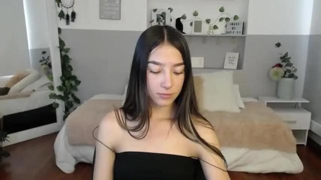 Image 11 of sophie_bss Stream on Chaturbate on 14 months ago