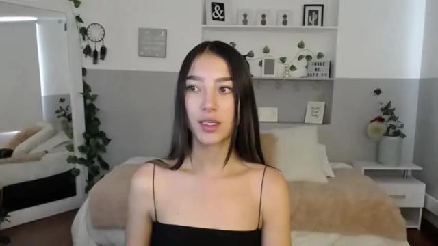 Image 7 of sophie_bss Stream on Chaturbate on 14 months ago