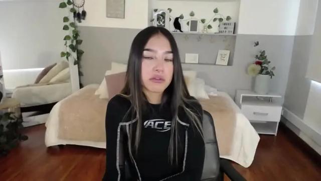 Thumbnail 3, sophie_bss's Stream at Chaturbate, 13 months ago