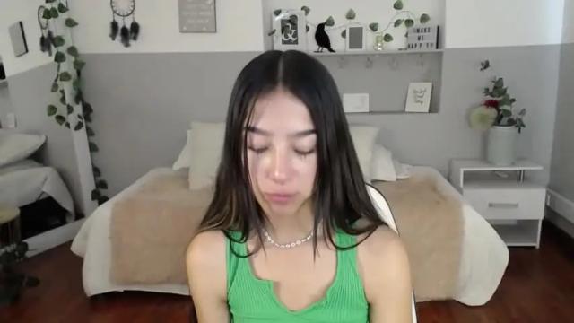 Image 12 of sophie_bss Stream on Chaturbate on 13 months ago