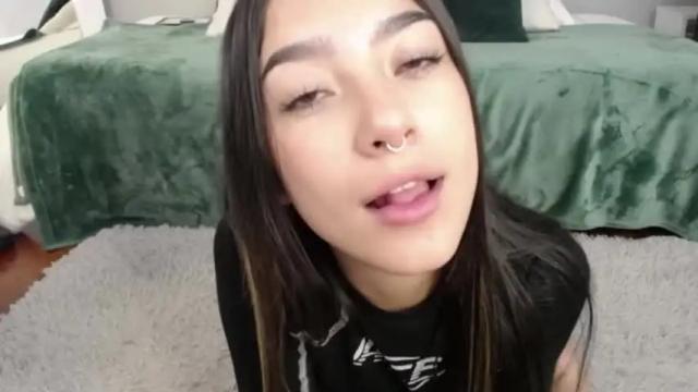 Image 7 of sophie_bss Stream on Chaturbate on 13 months ago