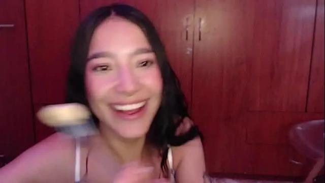 Image 2 of sophie_bss Stream on Chaturbate on 1 month ago