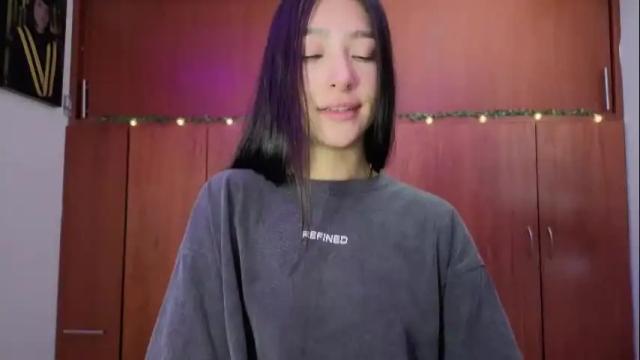 Image 6 of sophie_bss Stream on Chaturbate on 1 month ago
