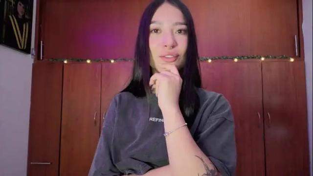 Image 7 of sophie_bss Stream on Chaturbate on 1 month ago