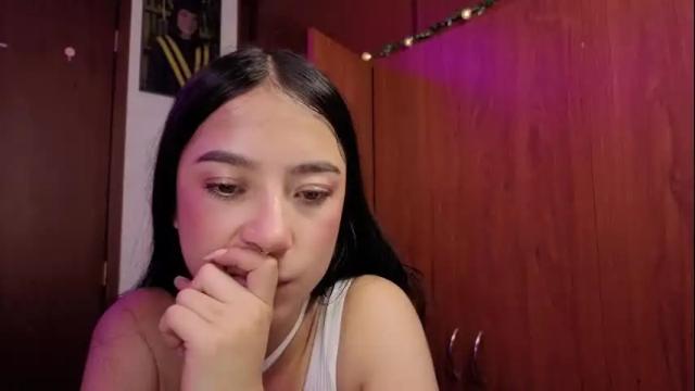 Image 7 of sophie_bss Stream on Chaturbate on 1 month ago