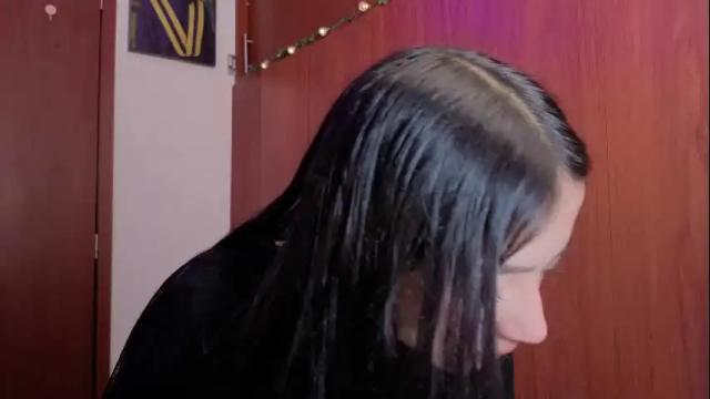 Image 3 of sophie_bss Stream on Chaturbate on 26 days ago